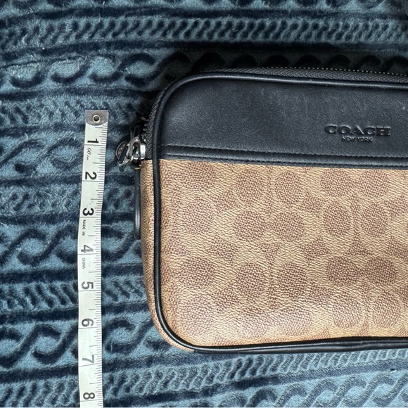 Coach Black and Tan Crossbody Bag with Matching Wallet - Picture 9 of 13